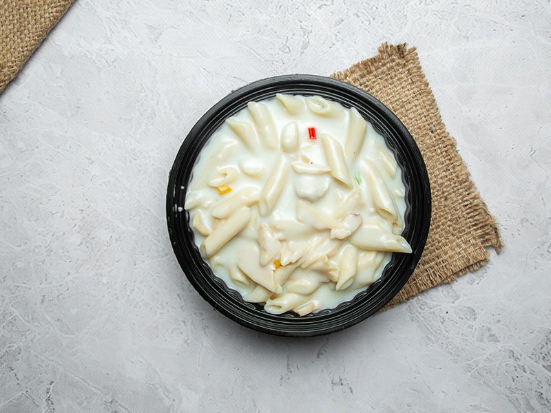 Chicken With White Sauce Pasta