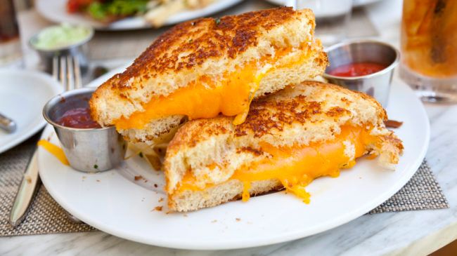 Fried Cheddar Cheese Sandwich