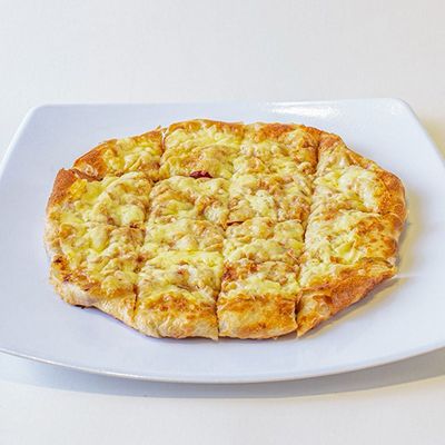 1/2 Ranch Chicken and 1/2 Barbecue Medium pie
