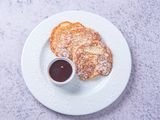 Pancake With Chokolate Almond Sauce
