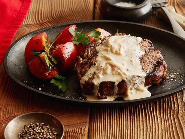 blue cheese beef steak meal