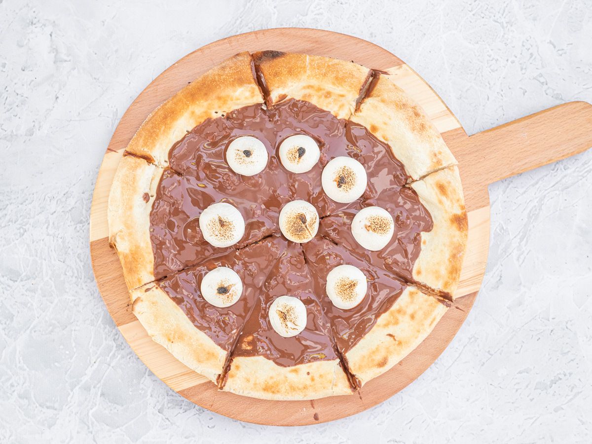 Nutella Pizza