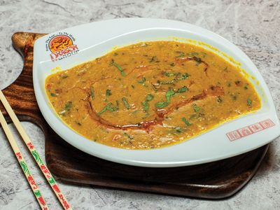 VI05 - Lentil With Curry