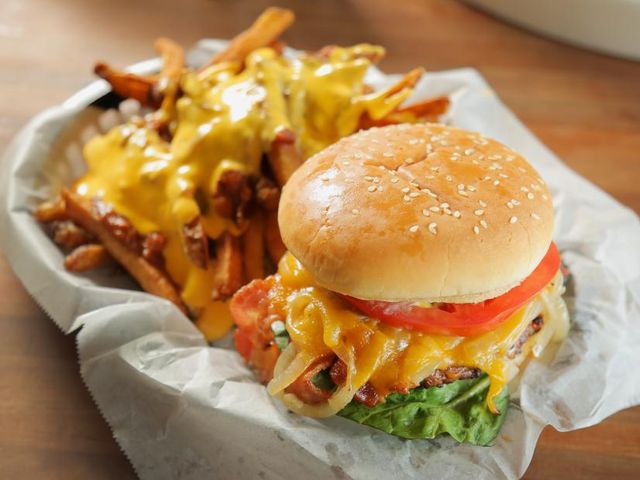 French Fries With Cheese Burger Cup