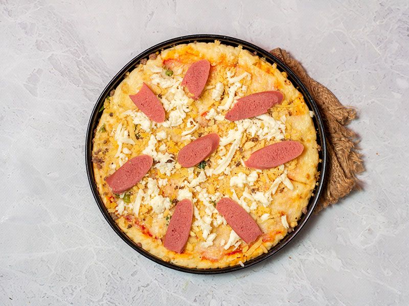 Oriental Hot Dog Pizza