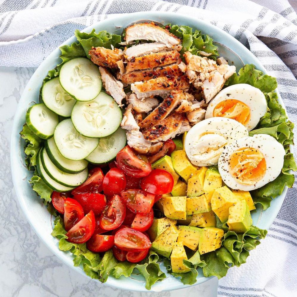 Grilled Chicken Avocado Salad