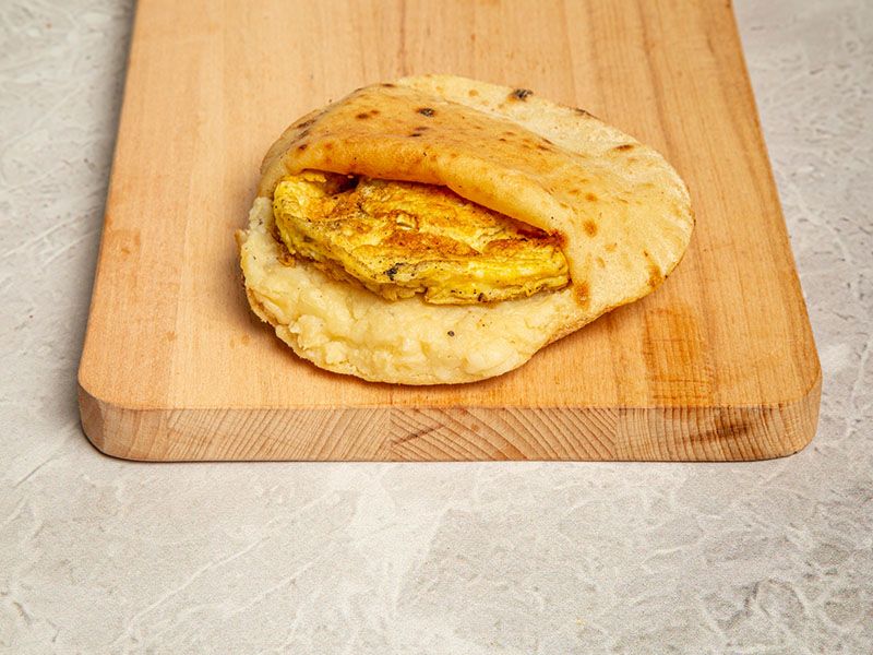 Puree with omelette eggs