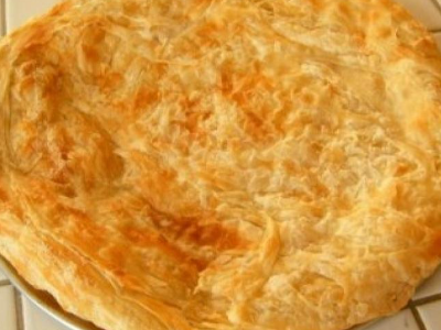 Feteer Meshaltet with baladi Ghee