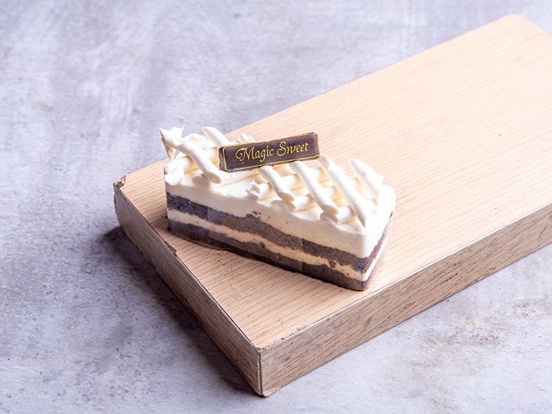 Snow White Gateau Special