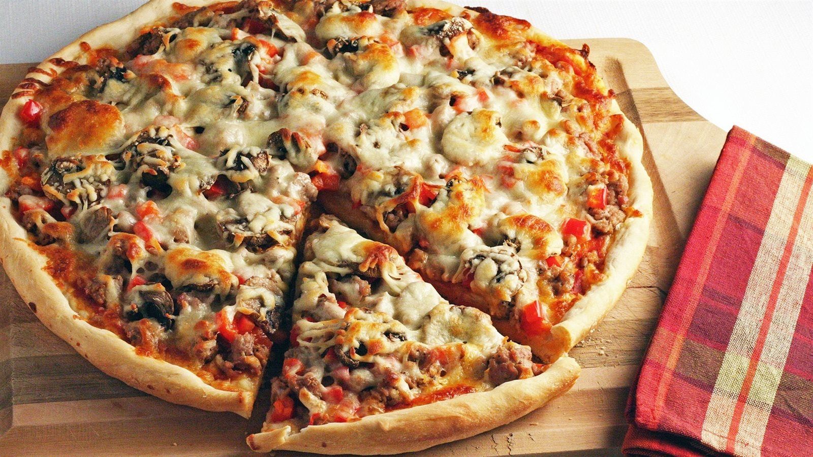 Mushroom Oriental Pizza