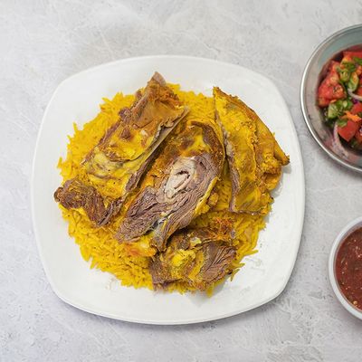 1/8 Mandi Tess with rice and sauce