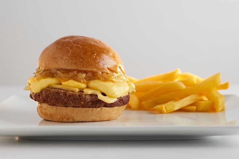 OB - The Threesome burger - برجرالثلاثى