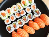 19 Pieces Platter