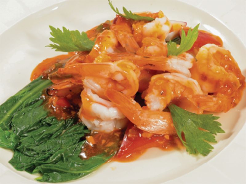 19. Wok Fried Prow Cha Chon