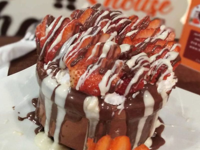 Strawberry With Nutella Bram