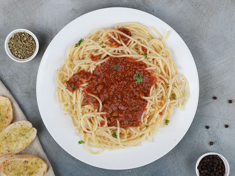 Bolognese Pasta With Red Sauce