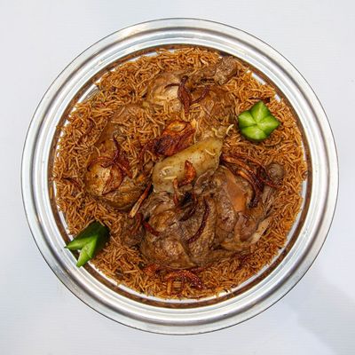 دجاج كامل مدقوق