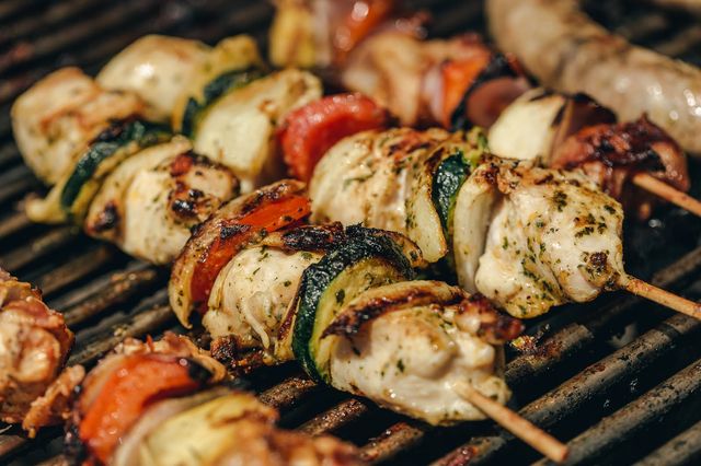 1/2 Kilo Shish Tawook