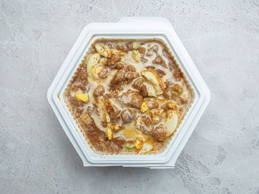 foul with fried eggs box