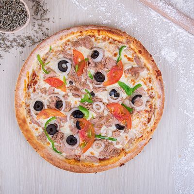 Tuna Pizza