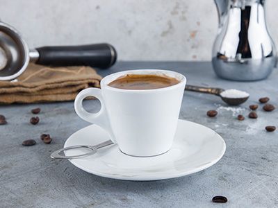 Drip Coffee With Bun