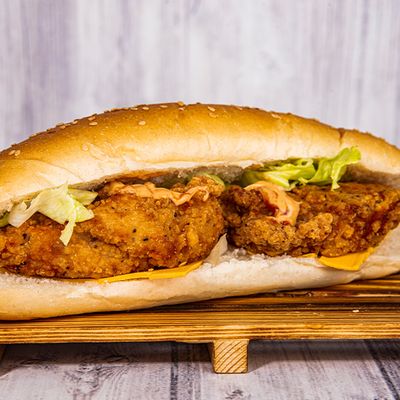 Crispy chicken sandwich