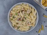 Mushroom and White Sauce Pasta