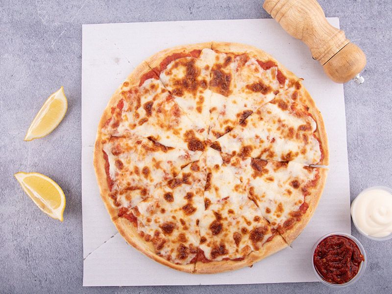 Alexandrian sausage pizza