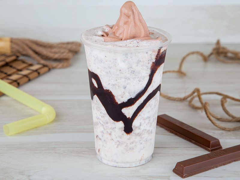 Kitkat Chocolate Milkshake