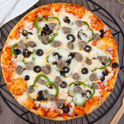 El Moallem Large Pizza