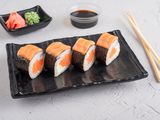 Salmon Dynamite Roll Maki