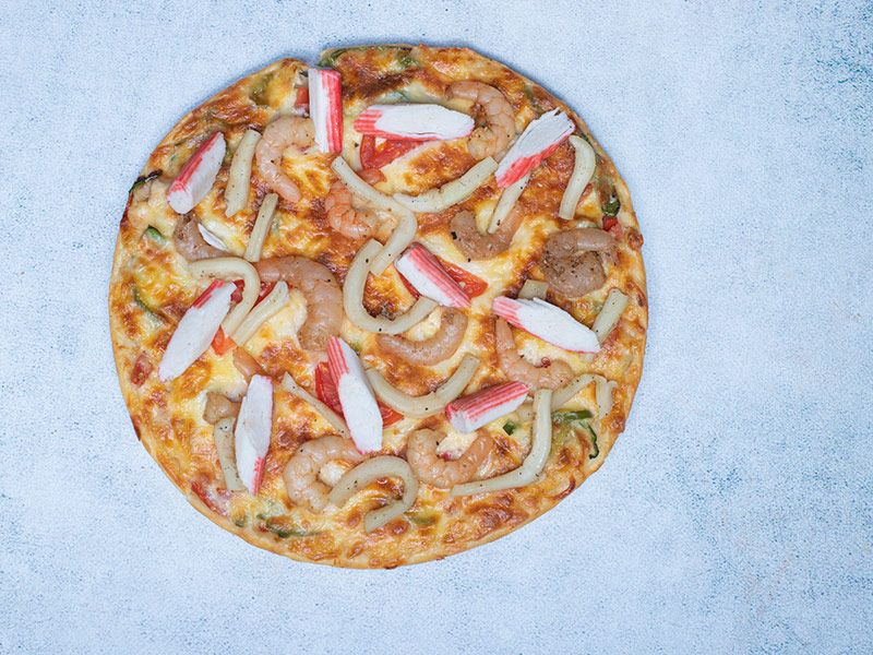 Seafood Pizza