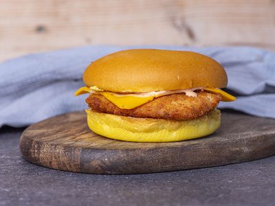 Al Akeel Chicken Sandwich