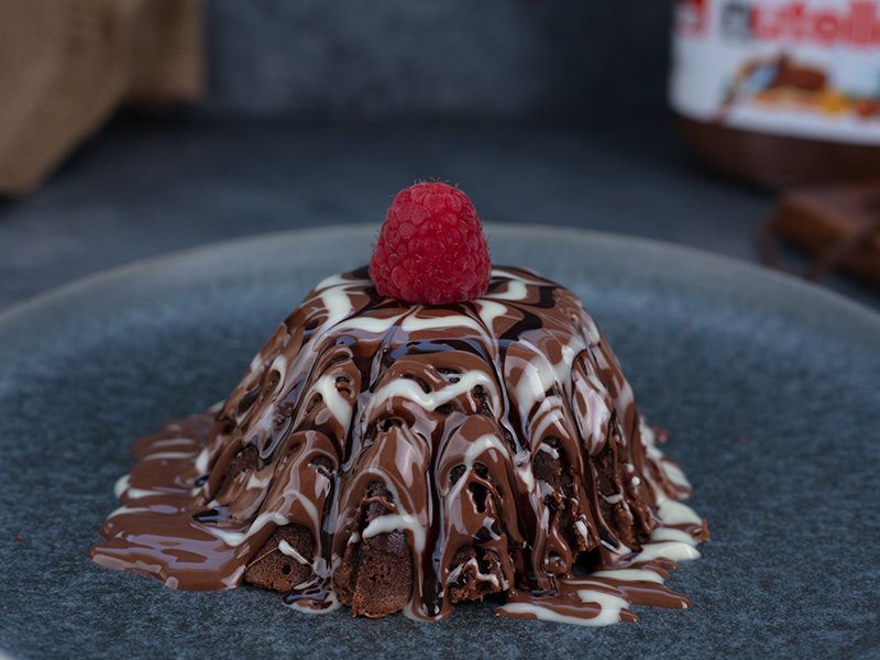 Caramel Molten Cake