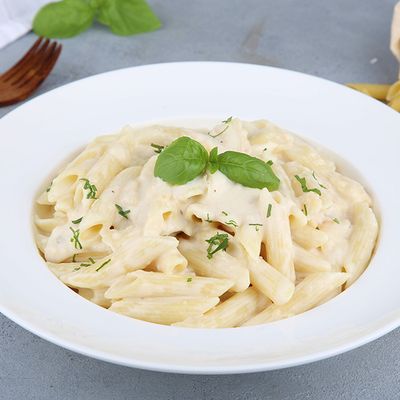 Fettuccine pasta with chicken