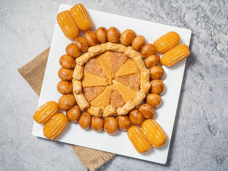 Mix Oriental Desserts Plain