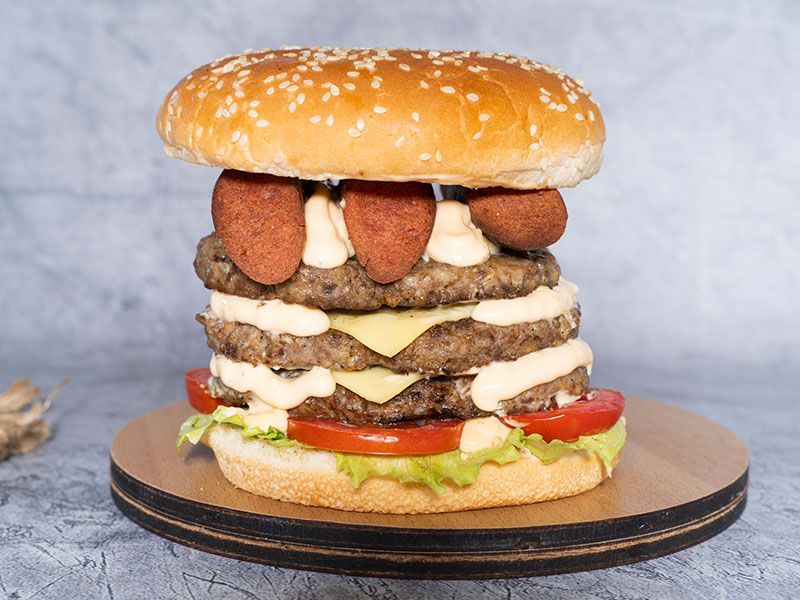 Deep Burger Sandwich