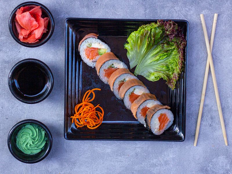 Salmon Dynamite Roll