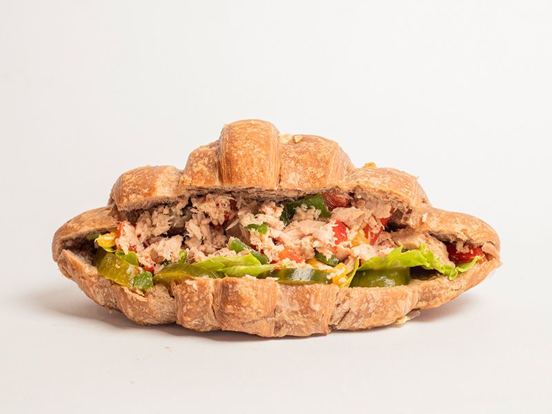 Croissant tuna