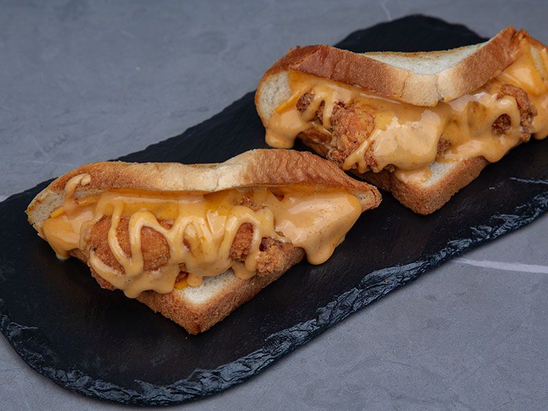 Let's Wing delivery service in UAE Talabat