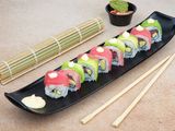 Avocado Hoso Maki