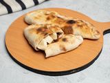 Chocolate With Banana Manakeesh