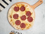 Salami With Halloumi Cheese Manoucheh