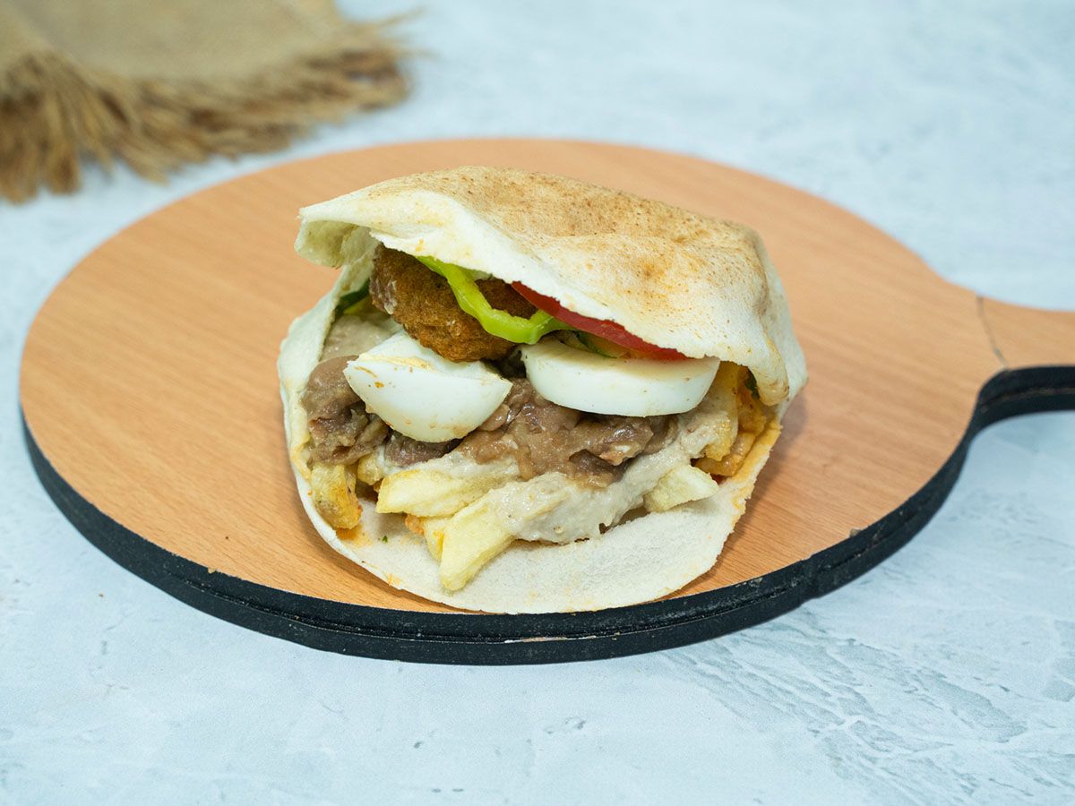 Qonbelat El Gezawy Sandwich