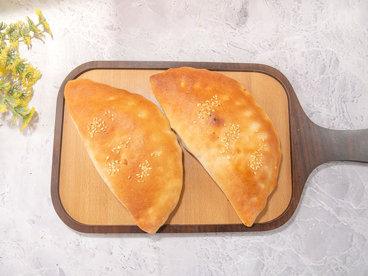 Pastrami With Cheese Manoucheh