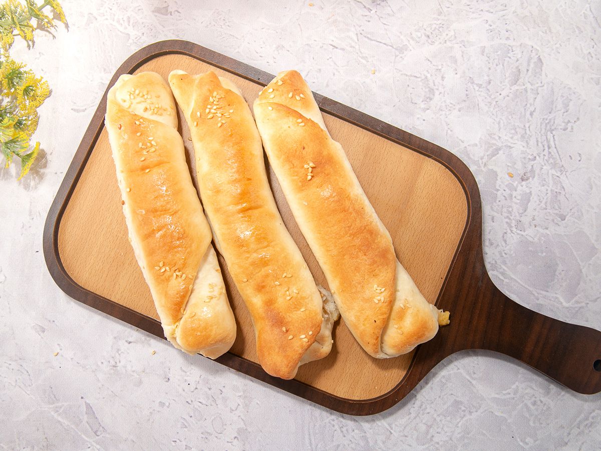 Mix Cheese Manoucheh