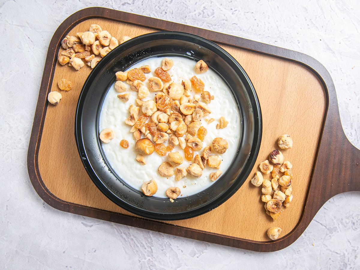 Rice pudding with nuts
