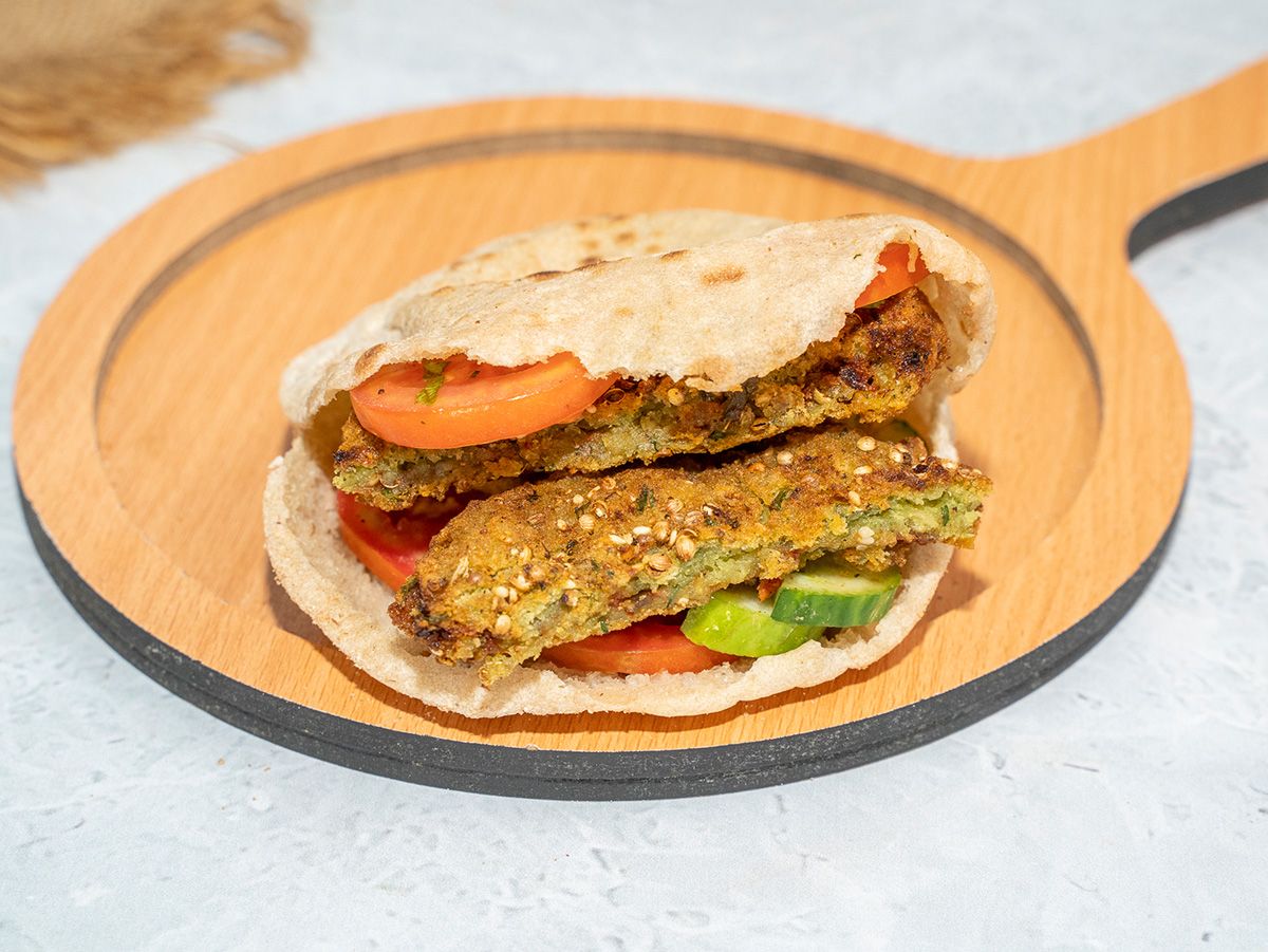 Stuffed Taamia Sandwich