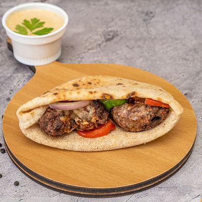 Kandouz Tarb Sandwich