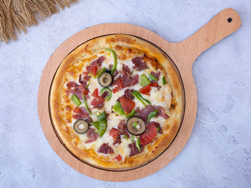 Pastrami Pizza